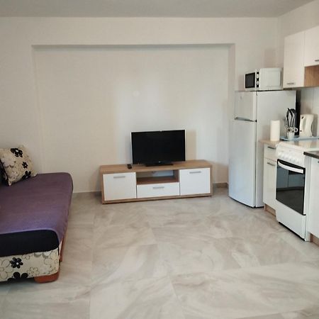 Apartment And Rooms Markovic Senj  Ngoại thất bức ảnh