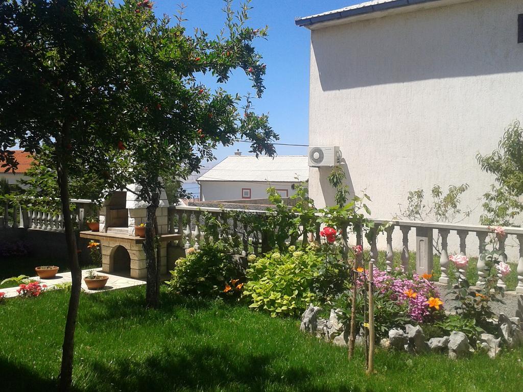 Apartment And Rooms Markovic Senj  Phòng bức ảnh
