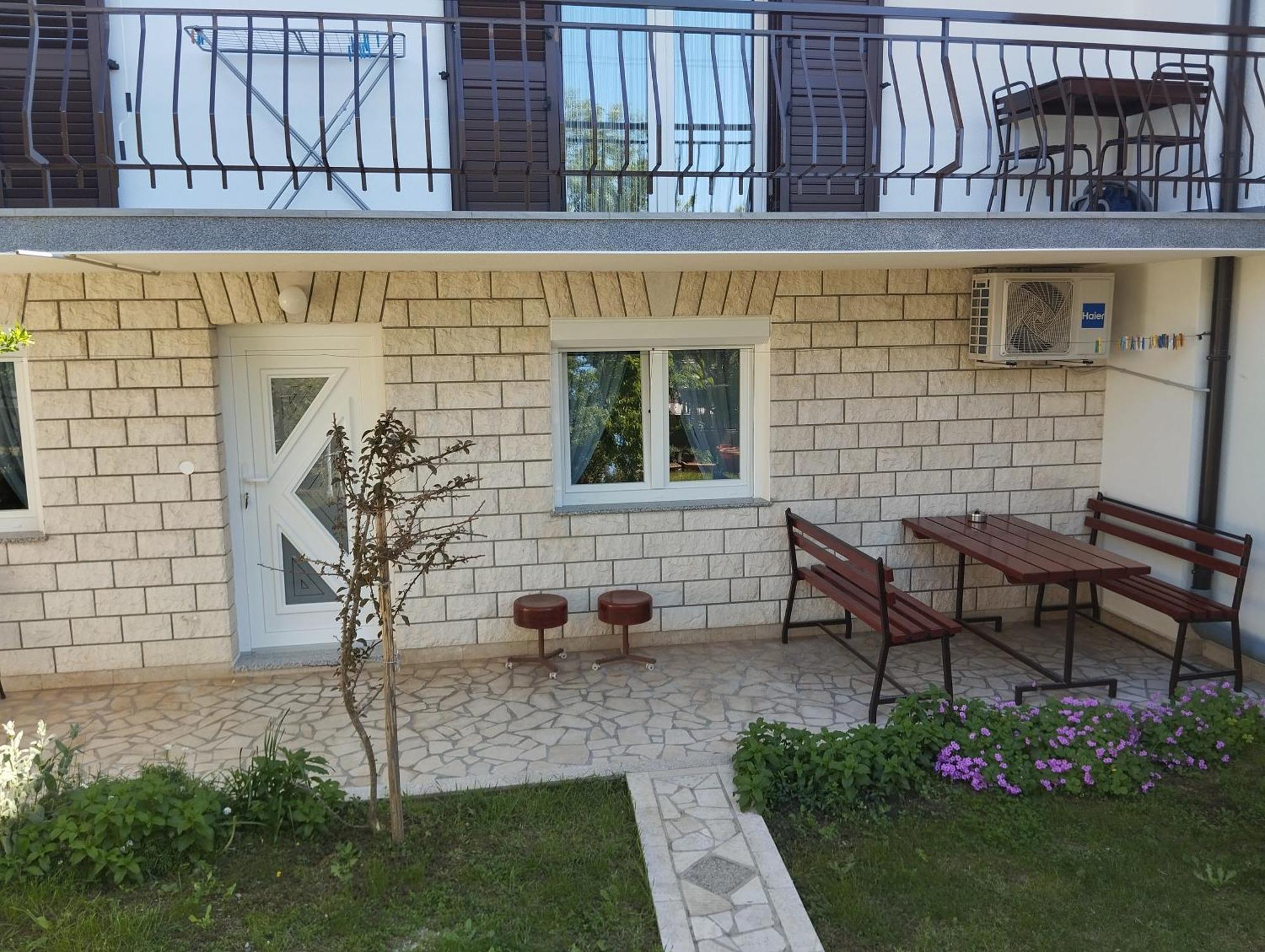 Apartment And Rooms Markovic Senj  Ngoại thất bức ảnh