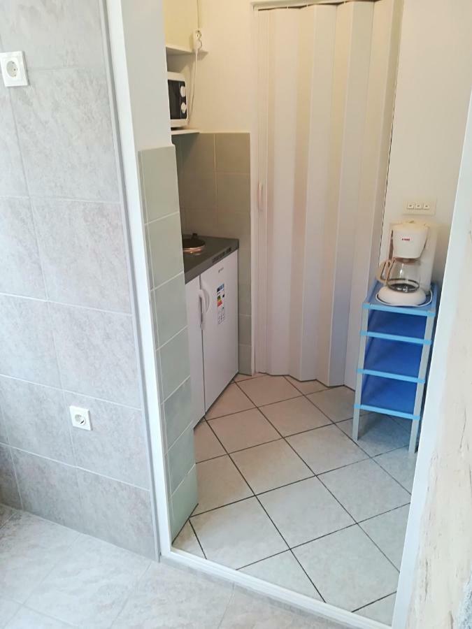 Apartment And Rooms Markovic Senj  Ngoại thất bức ảnh
