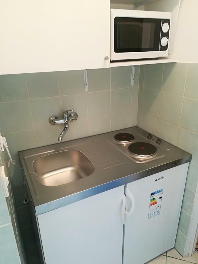 Apartment And Rooms Markovic Senj  Ngoại thất bức ảnh